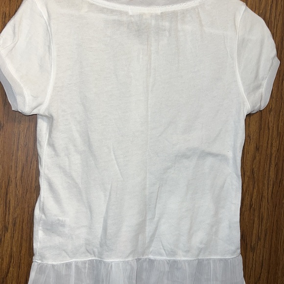 White casual button up with two front pockets and laced ends - Picture 3 of 3